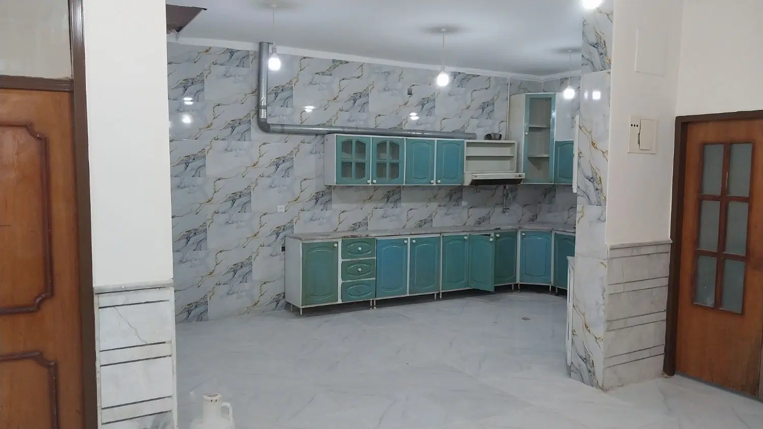 رهن خانه مجزا دوطبقه ومغازه