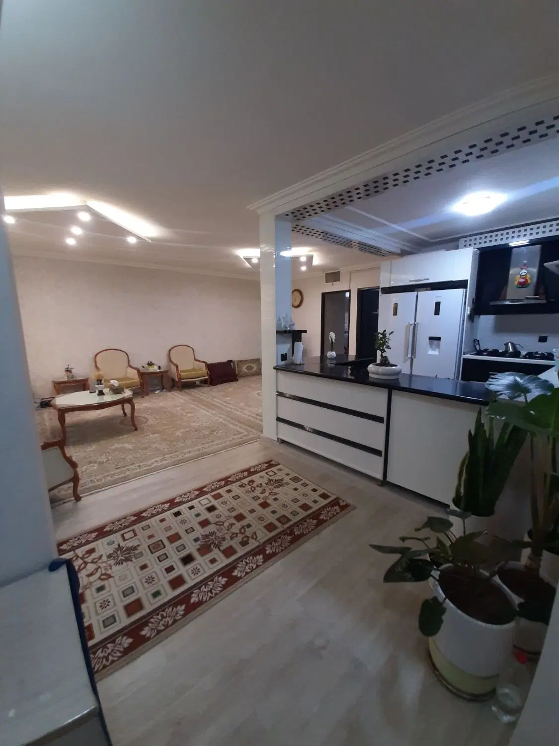 جهان‌نما،۸۸ متری همکف،فروش ومعاوضه