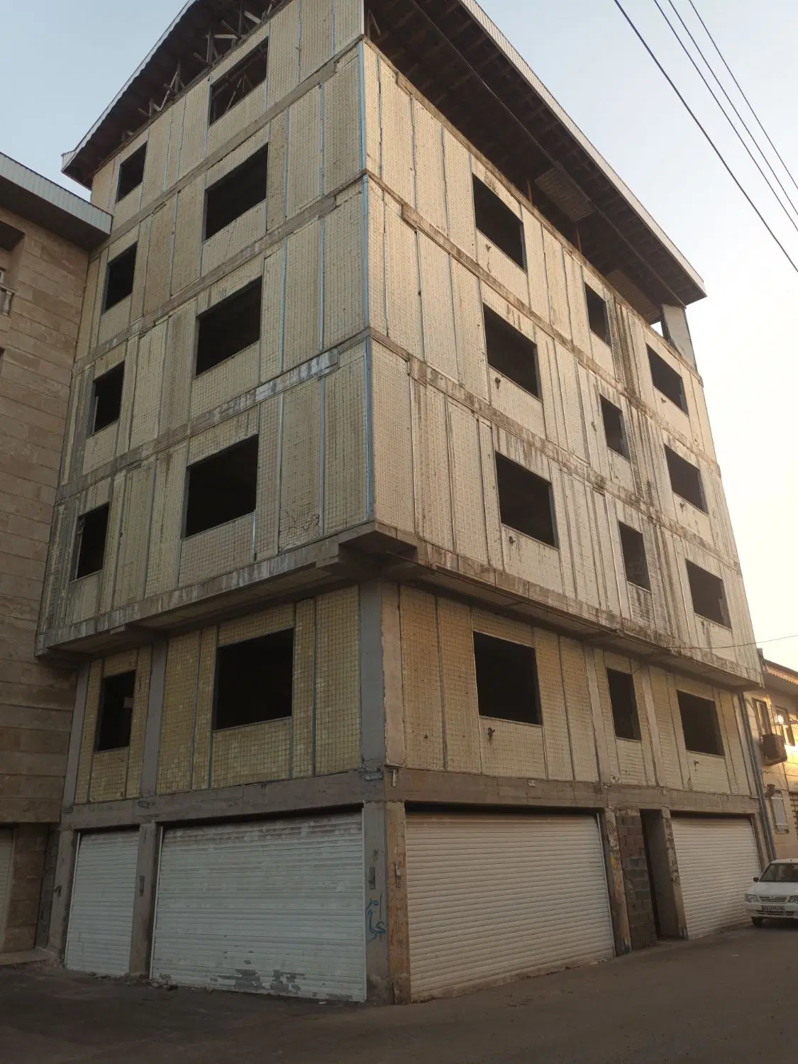 فروش آپارتمان نسق نیمه کاره