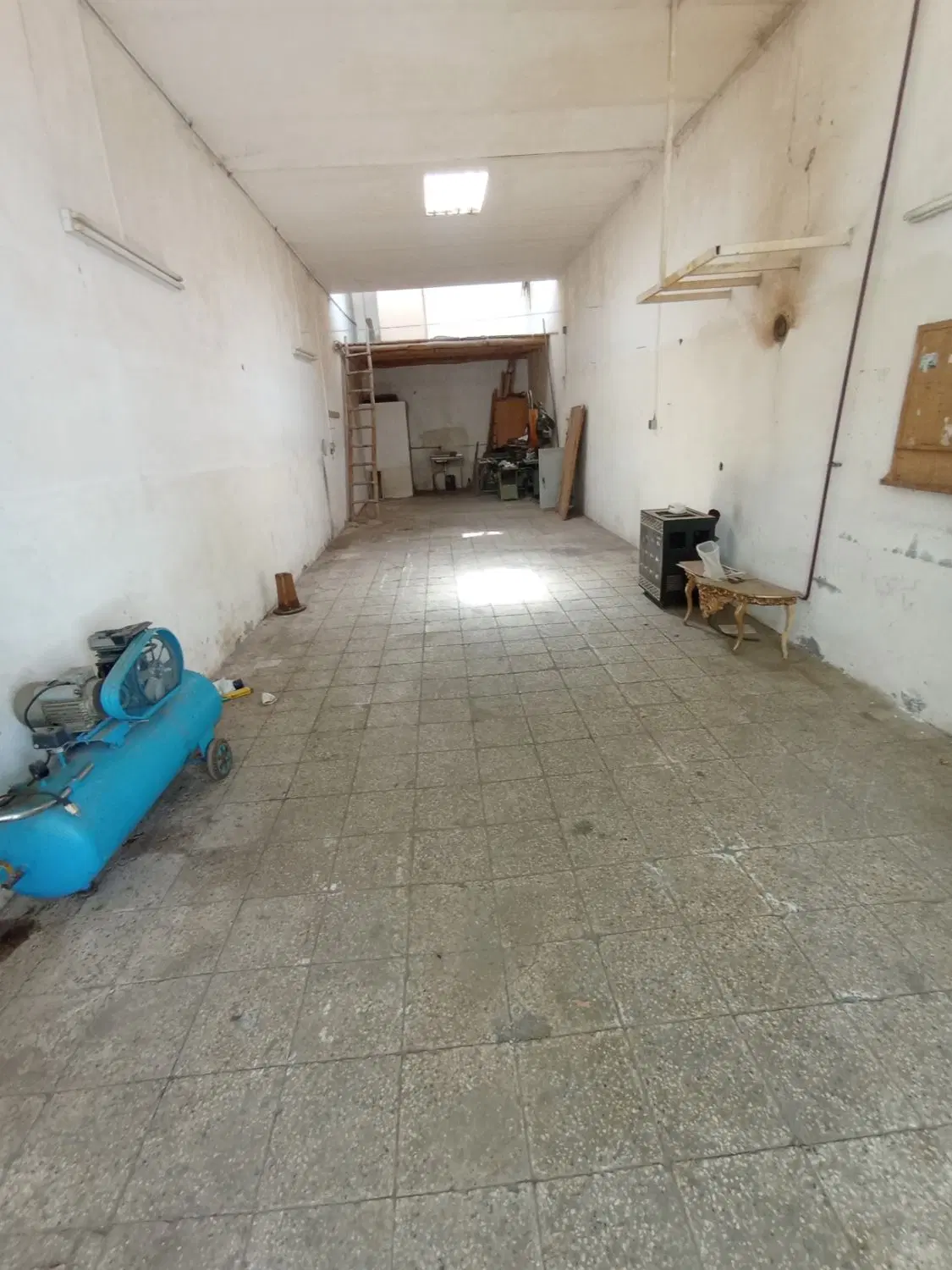 مغازه ۷۴ متری رسالت شرقی۴