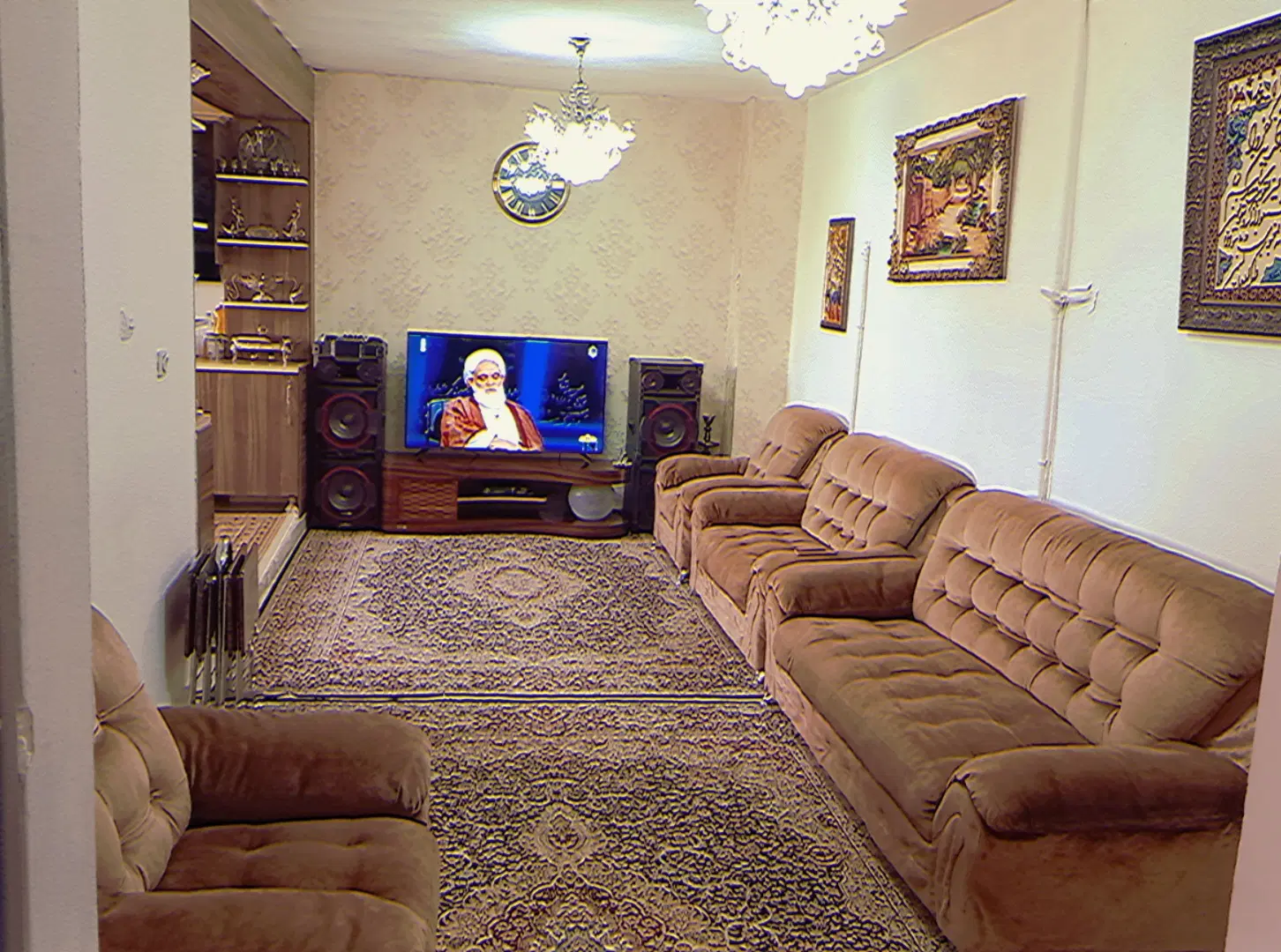 فروش واحد۷۲متری مجتمع هشت بهشت قائمیه ۲خواب