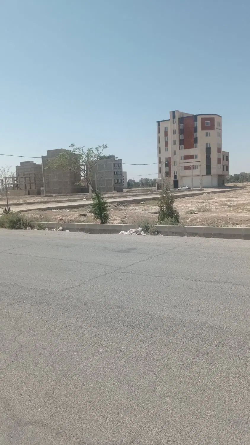 زمین عطریاس