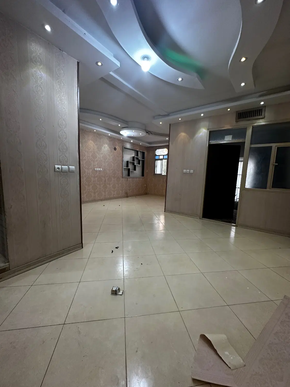 اجاره ویلایی قندی شمالی _۱۳۵متر دوخواب_طبقه دوم