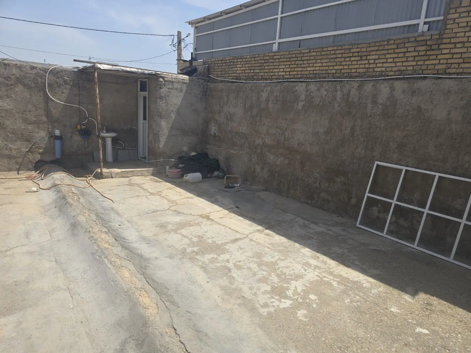 خانه ویلایی.شهرک بنوارناظر
