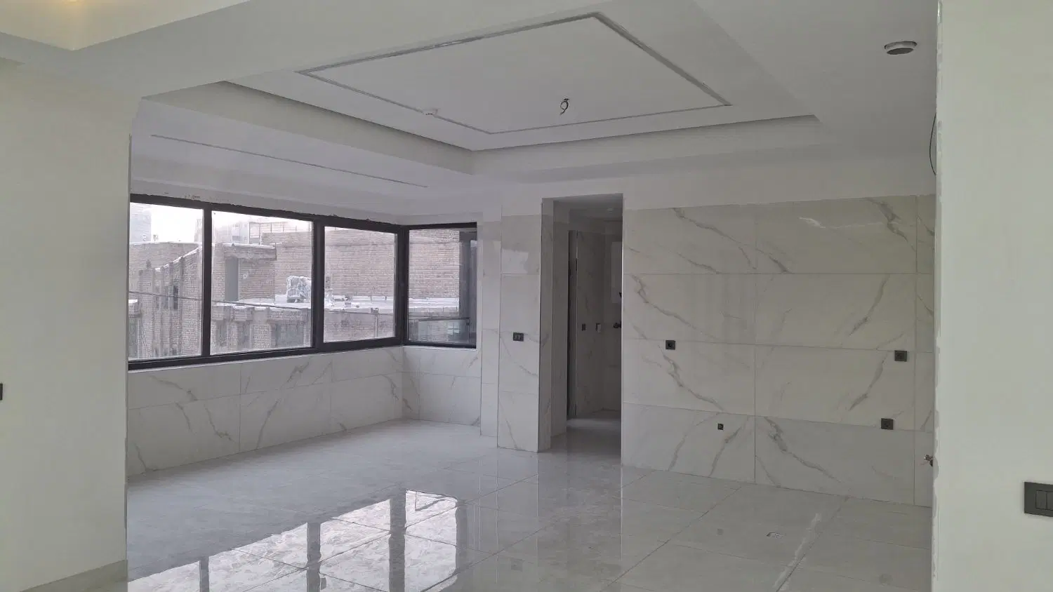 اپارتمان ۱۲۰مترحضرتپور