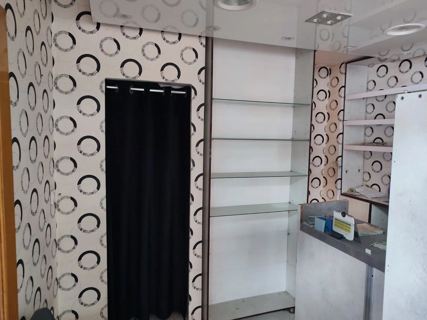 فروش مغازه در شریعتی جنوبی پاساژ ارک