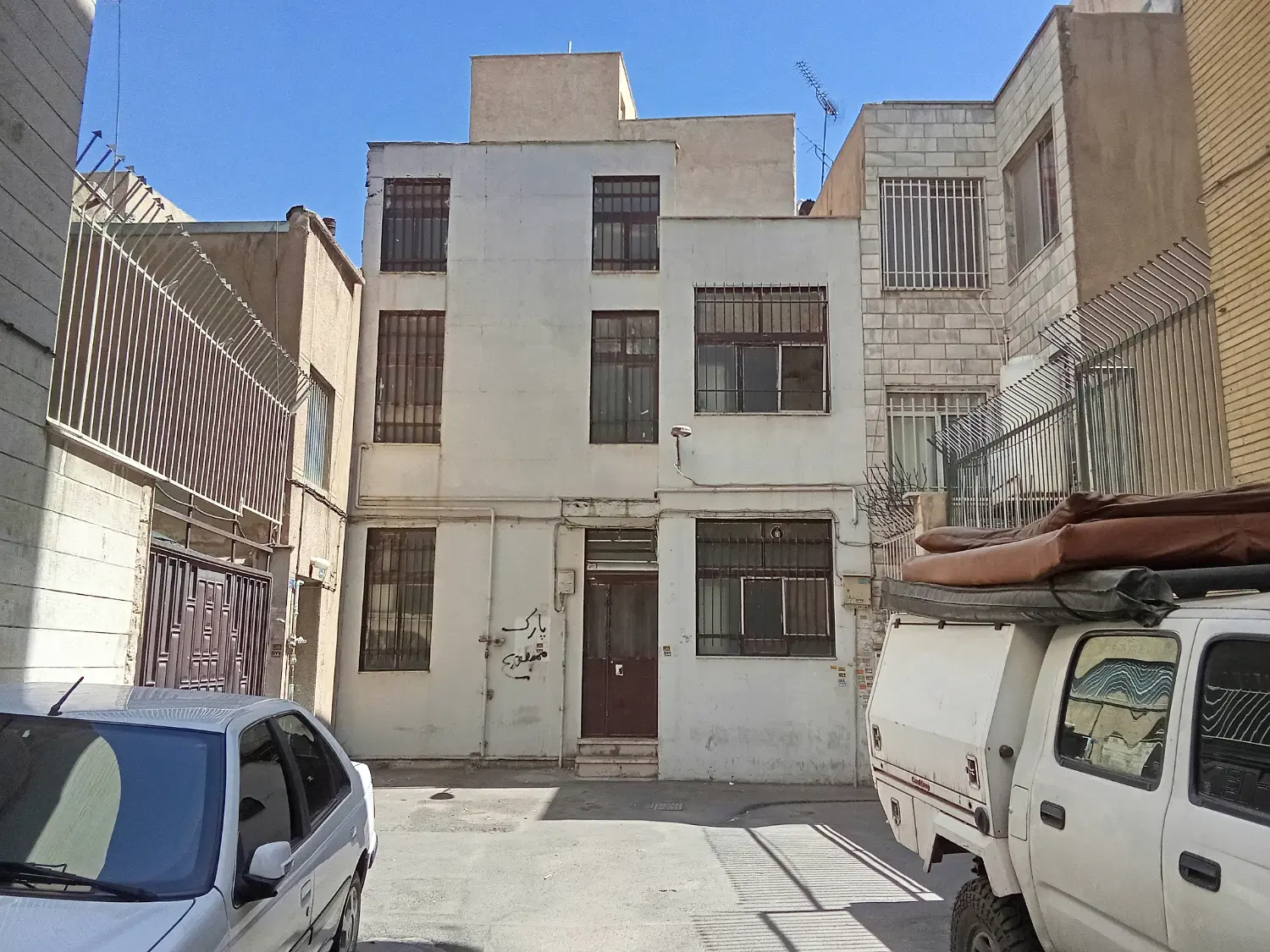 جمال زاده ۲ طبقه مستقل