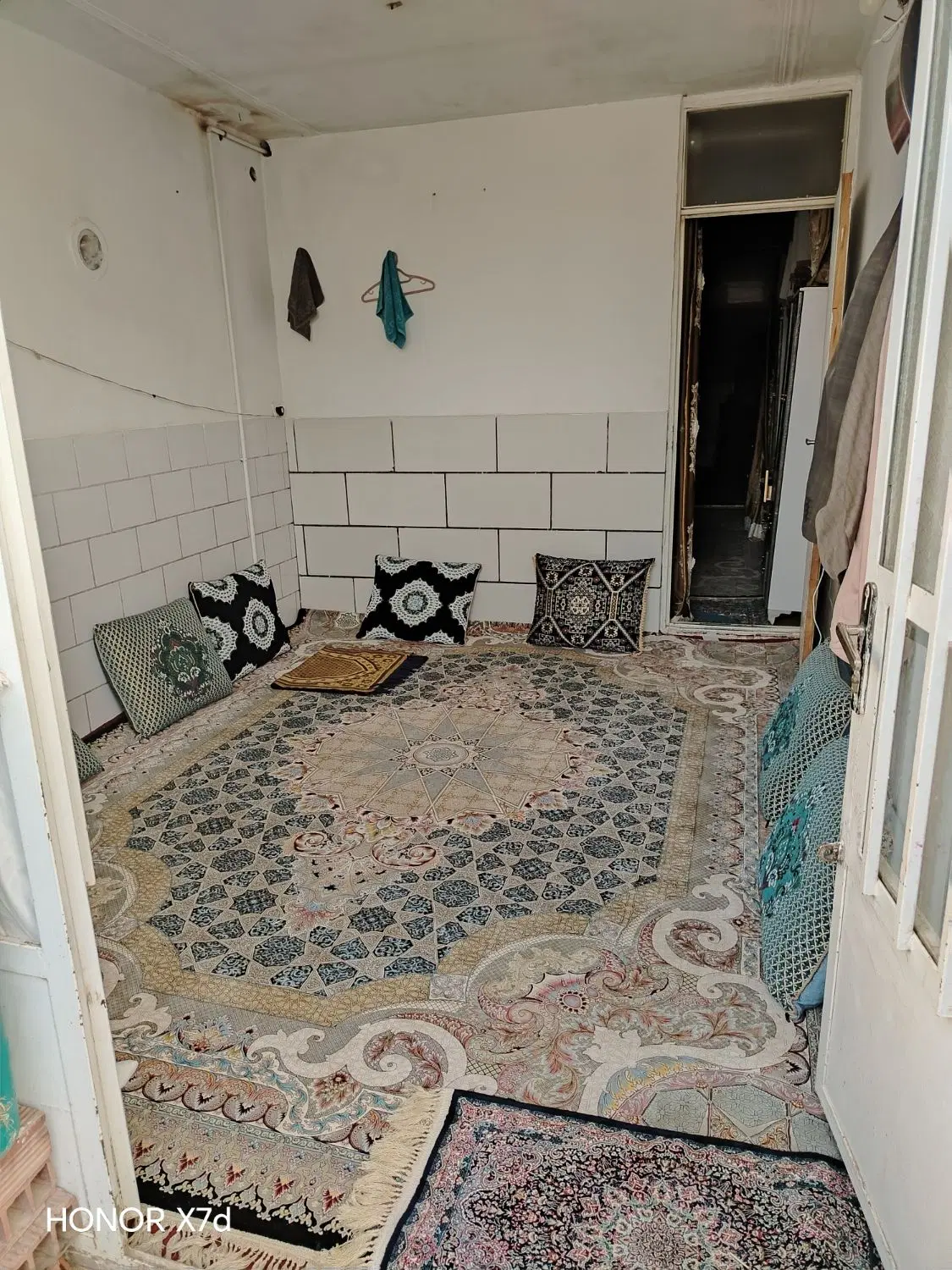 فروش خانه دوطبقه  کوچک ( پیلوت)
