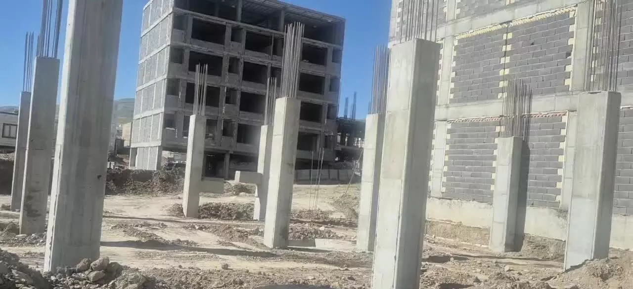 پیش فروش واحد۹۰متری وبیشر