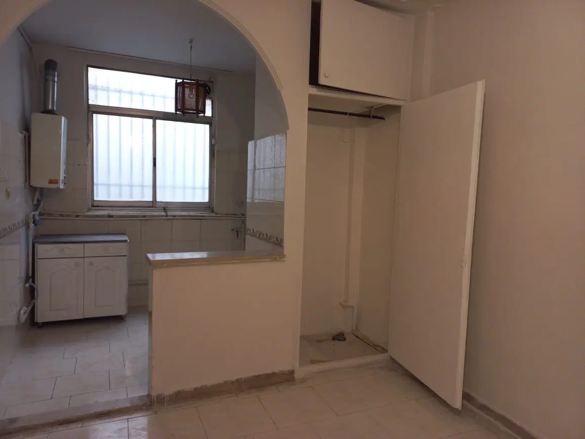 اجاره آپارتمان تکخواب ۴۰ متر همکف