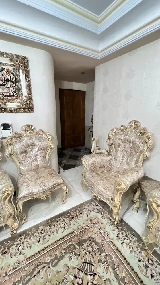 فروش واحد _۷۰ متری _دو خواب_روبه نما _فول امکانات