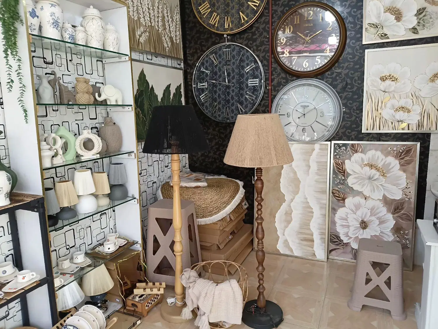 مغازه حاشیه پایداری