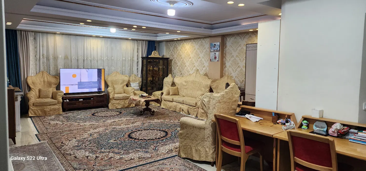 فروش منزل مسکونی 106متری پونک میدان عدل