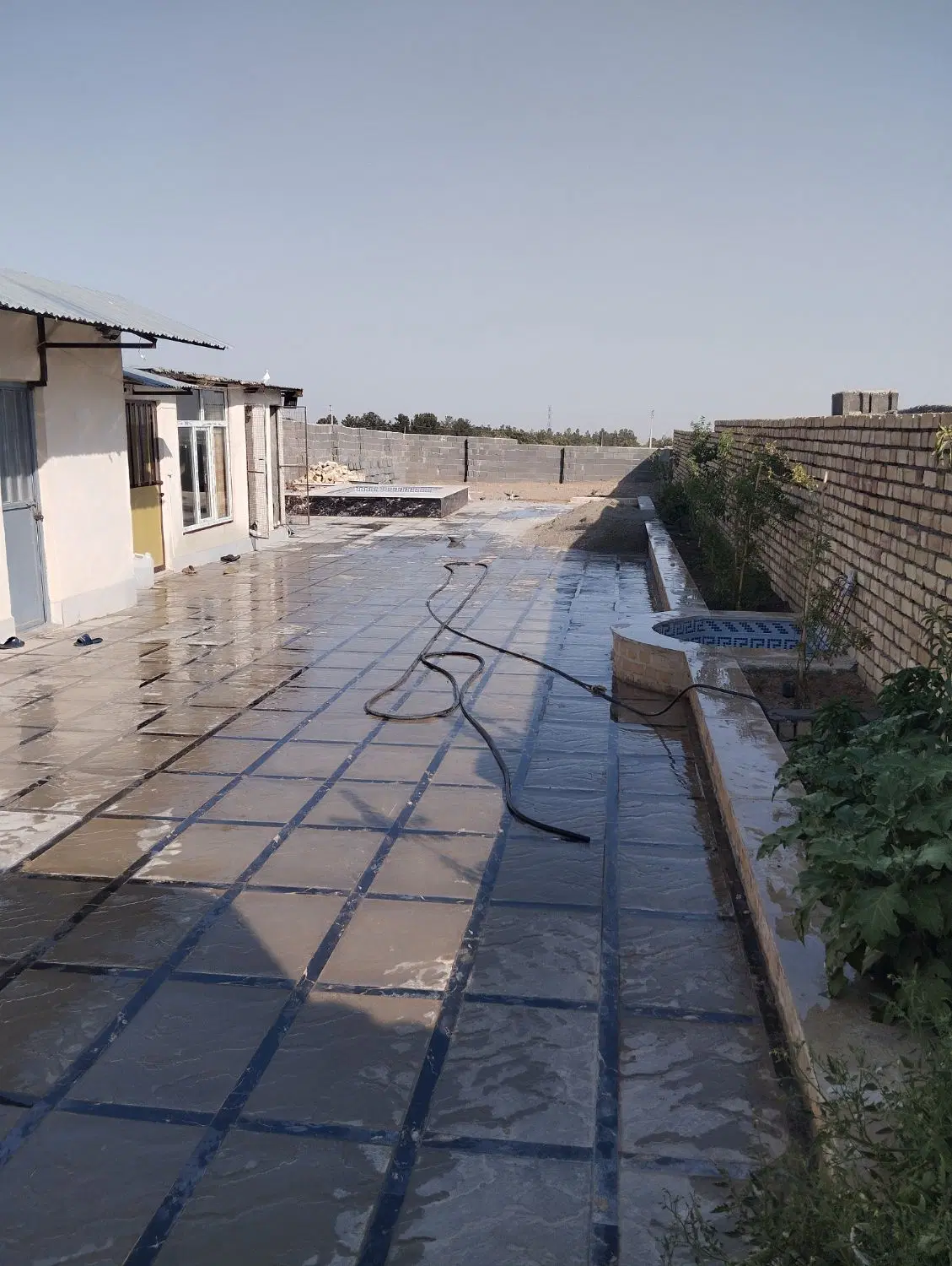 باغچه ویلا جاده نورعلی بیک