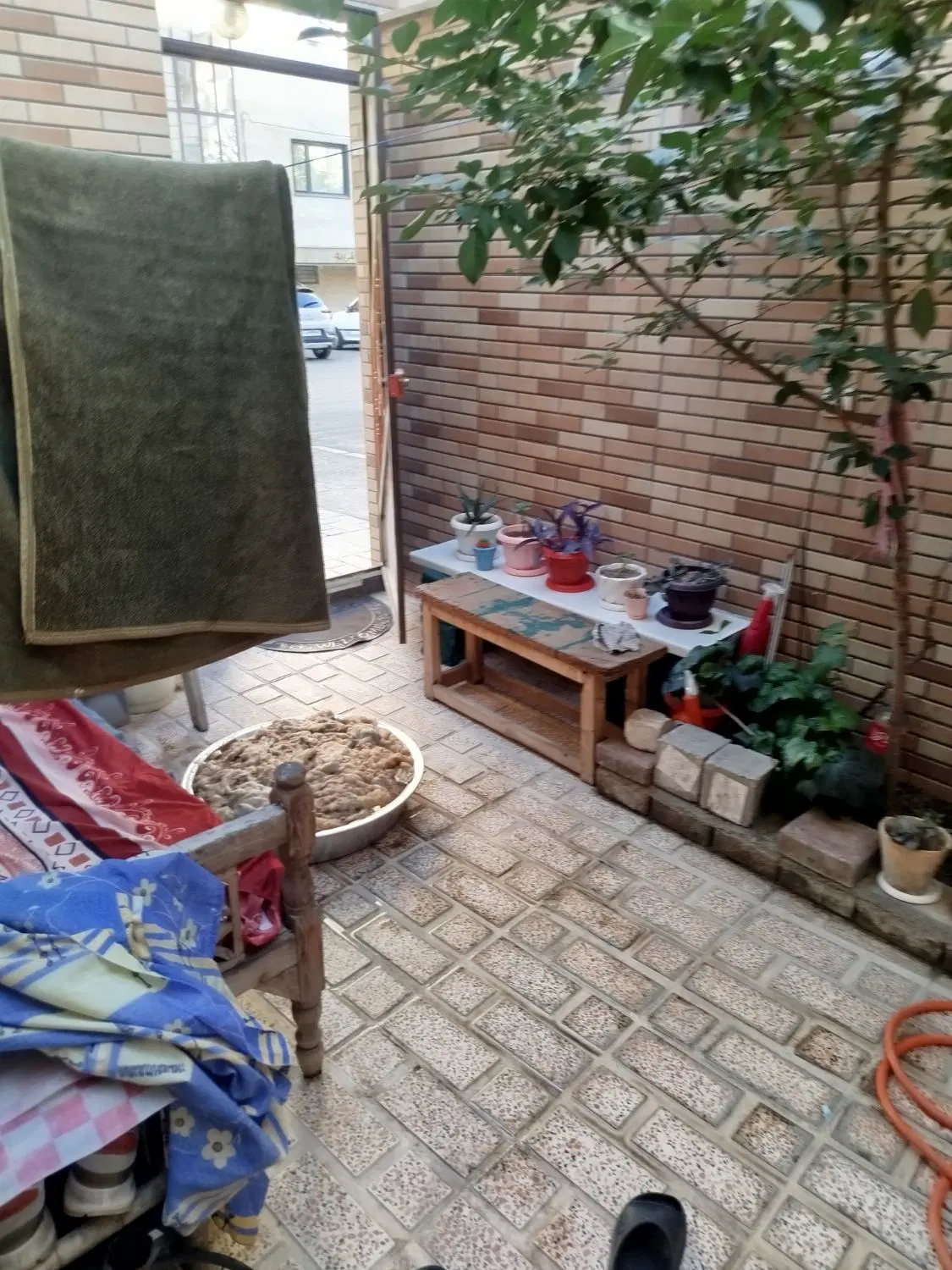 آپارتمان فروشی  همکف جنوبی با پارکینگ