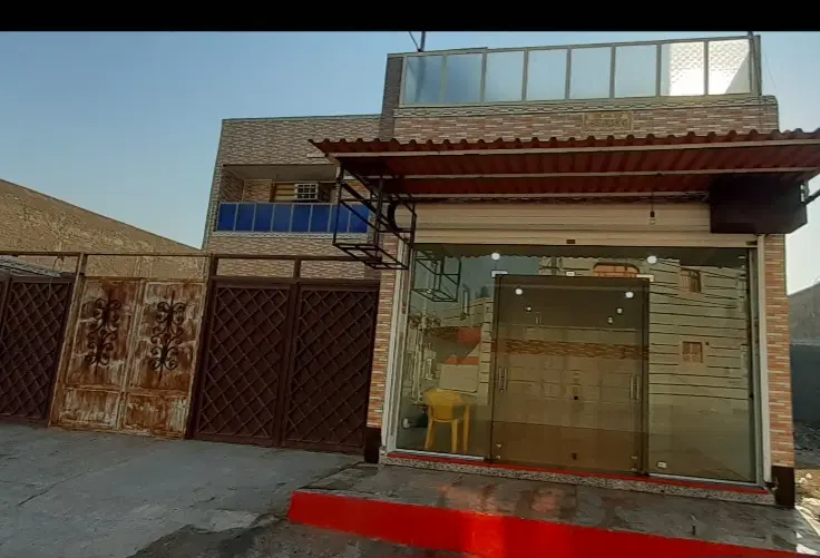 مغازه ۲۵ متری سیاحتی