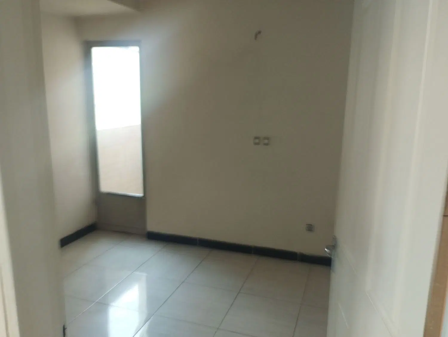 آپارتمان در شهرک مدنی