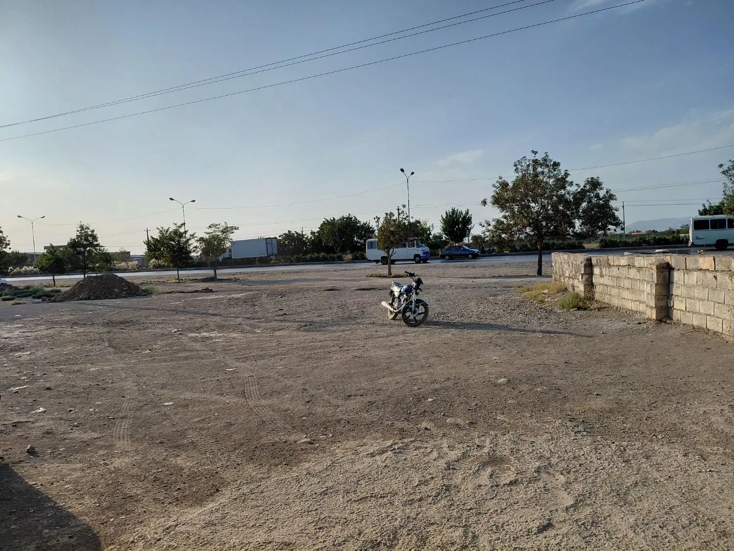مغازه حاشیه اتوبان