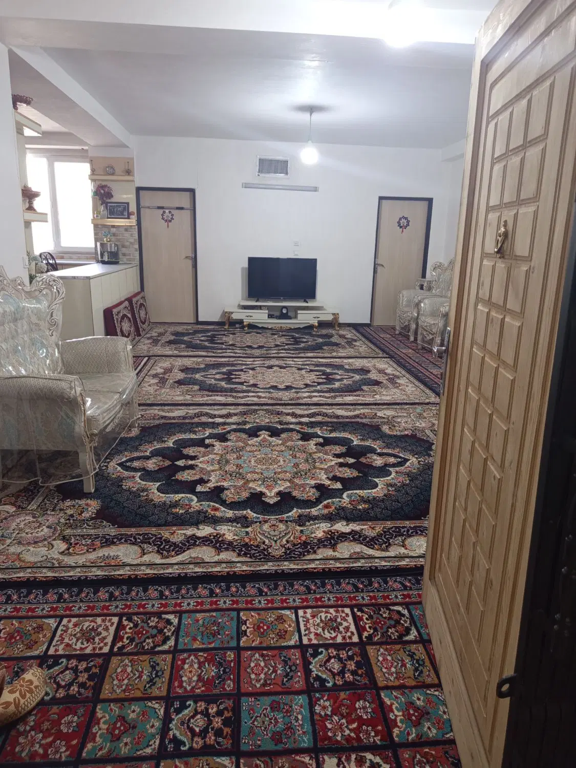 اجاره منزل مجتمع مسکونی بهشت90متری‌دوخواب‌طبقه‌3