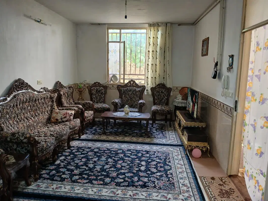 خانه مستقل دو طبقه در گاوخانه