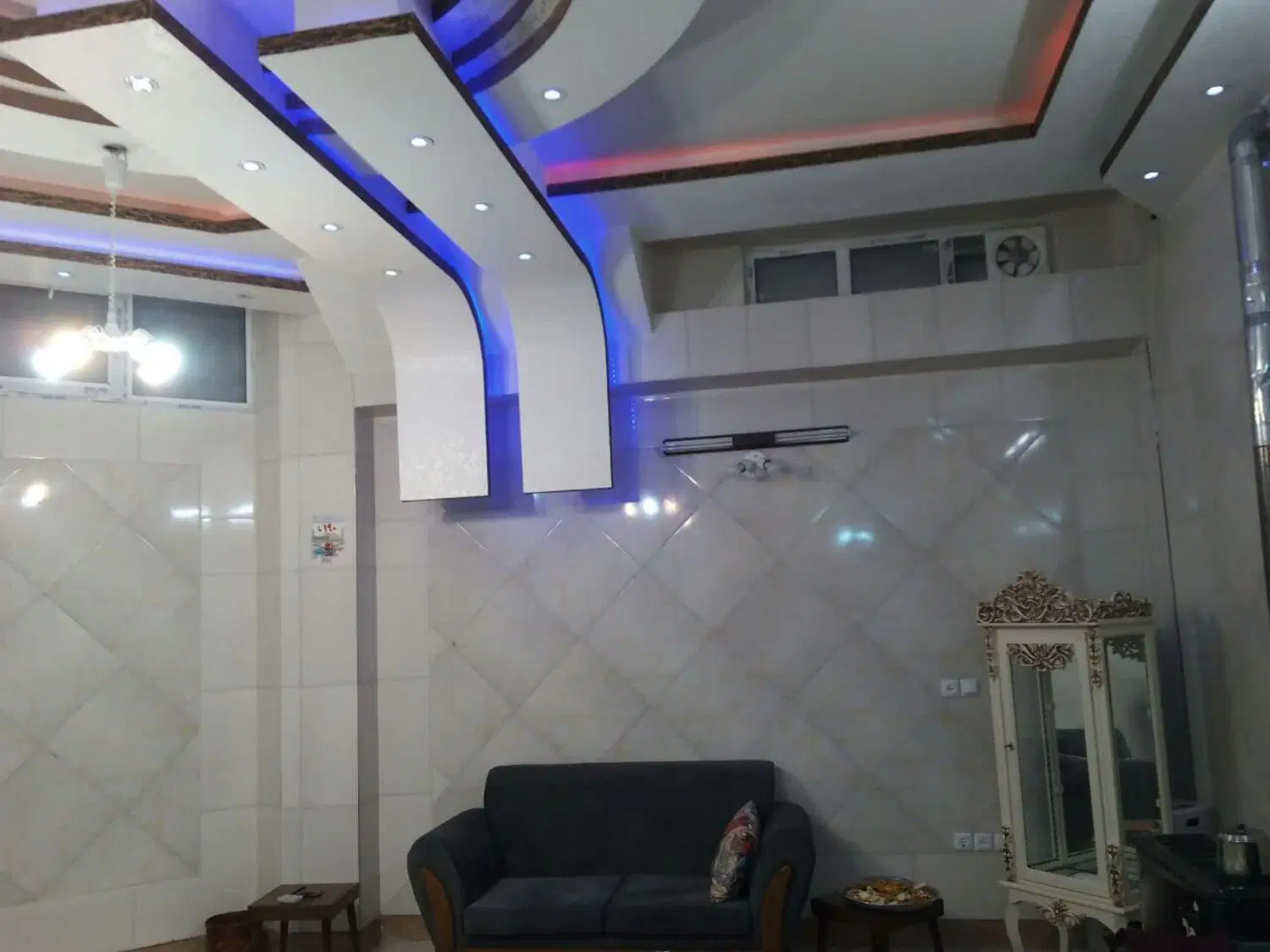 اجاره واحد تجاری واقع در منتظری شمالی