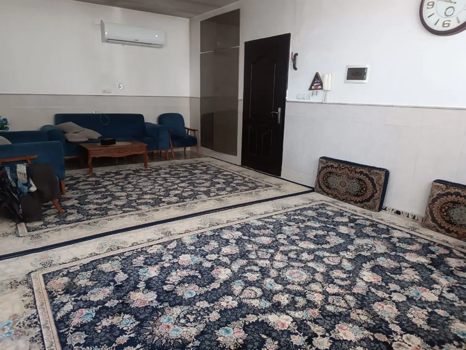 خانه طبقه دوم