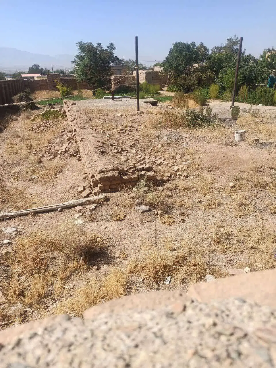 زمین ۷۲۰متر