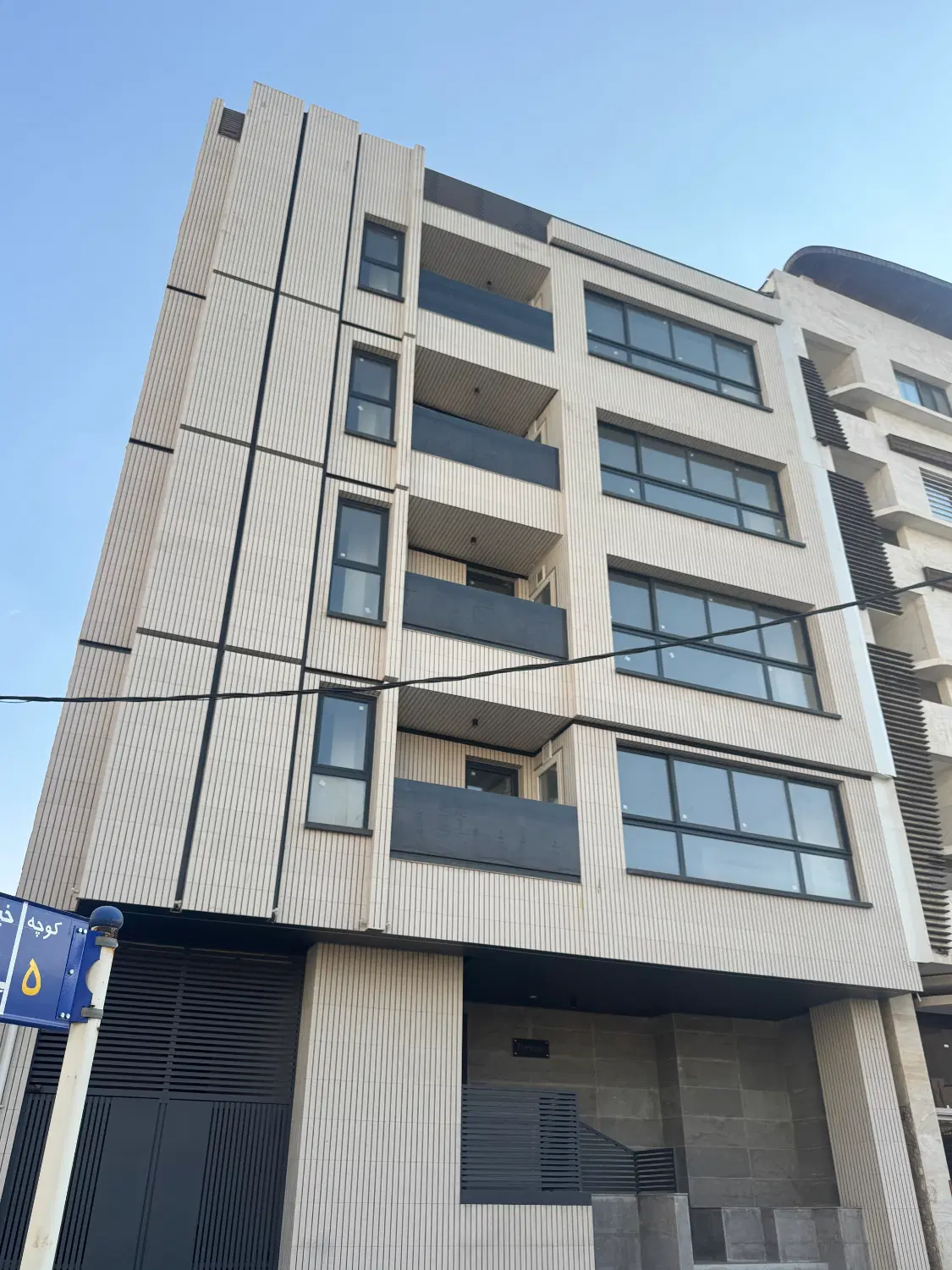 اپارتمان۱۶۷مترتک واحدی تکمیل چمران