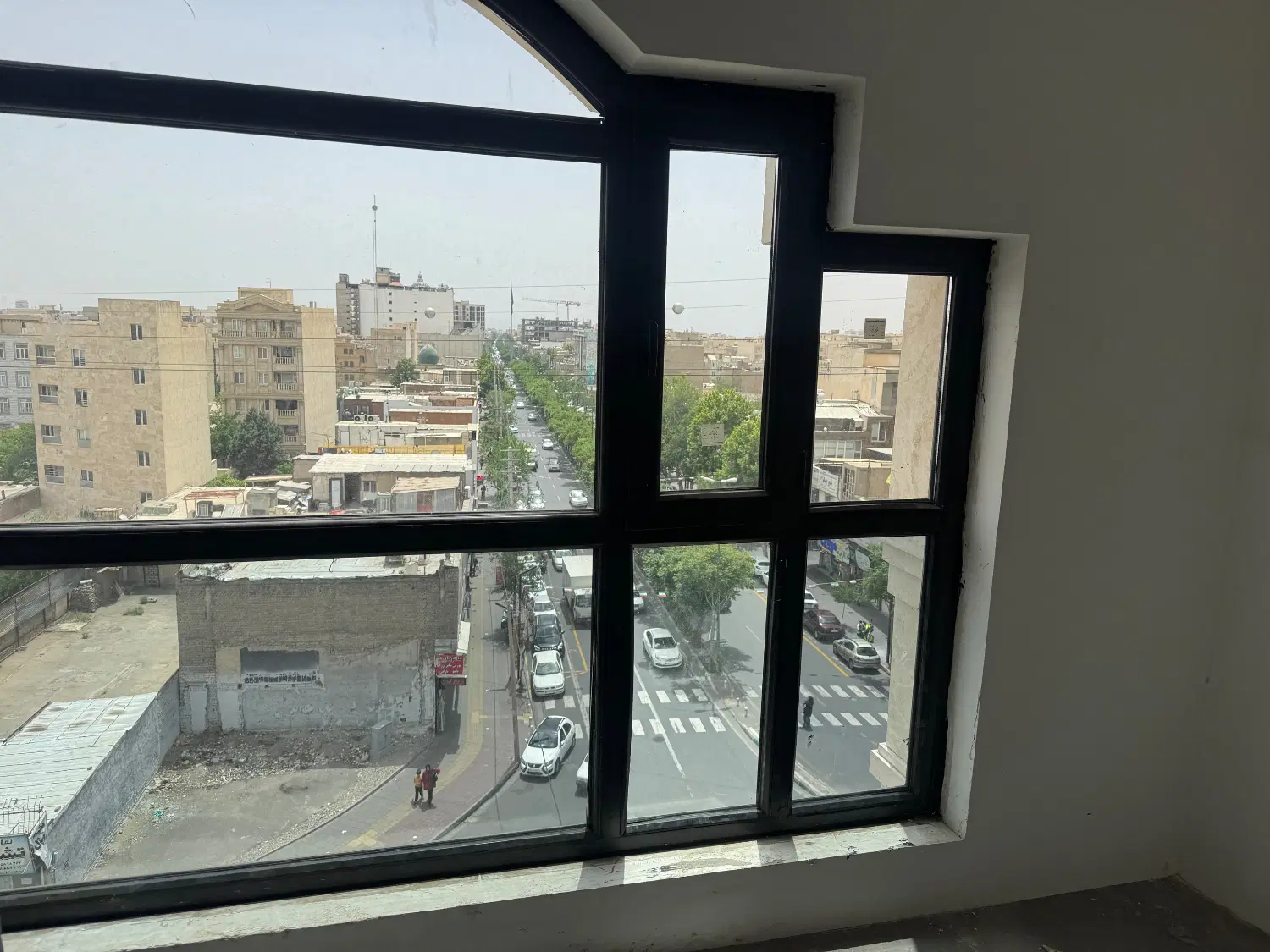 آپارتمان مسکونی سه خوابه سمت آفتاب حافظ شمالی سرو