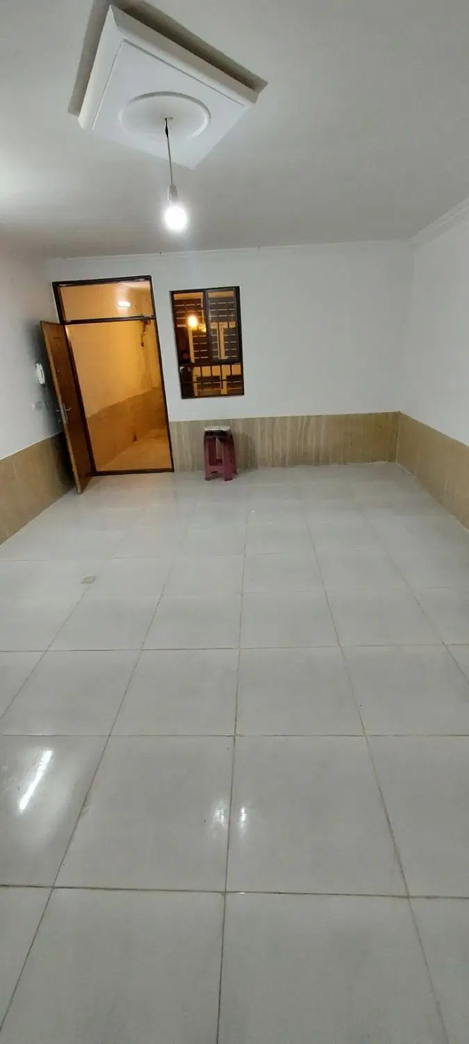 طبرسی 46کنار مترو