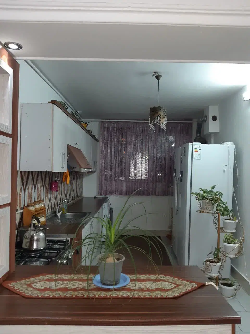 رهن یک واحد منزل مسکونی ۱۰۰ متری
