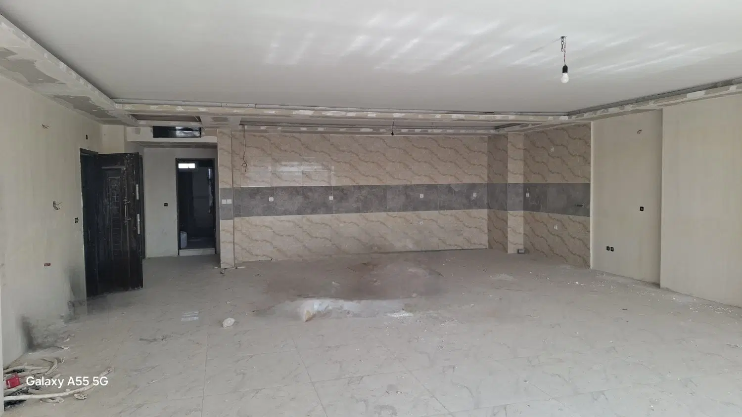 آپارتمان190متری رباط دوم نزدیک پارک گلمحمدی