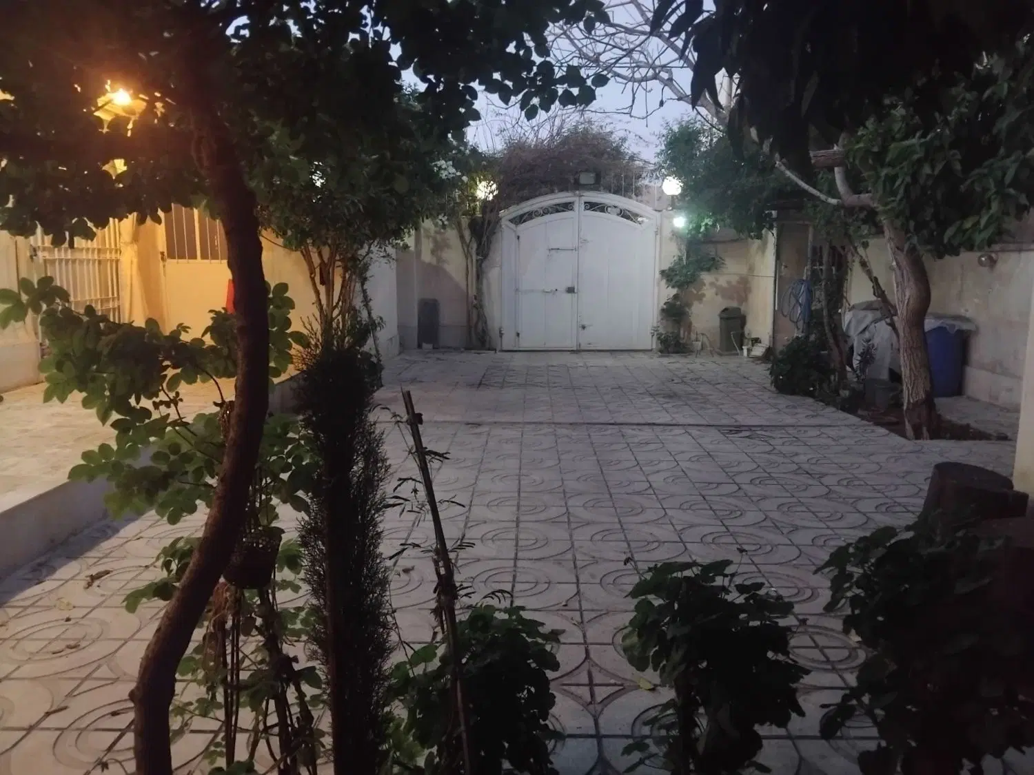 خونه ویلایی شهرک بزین.علوی