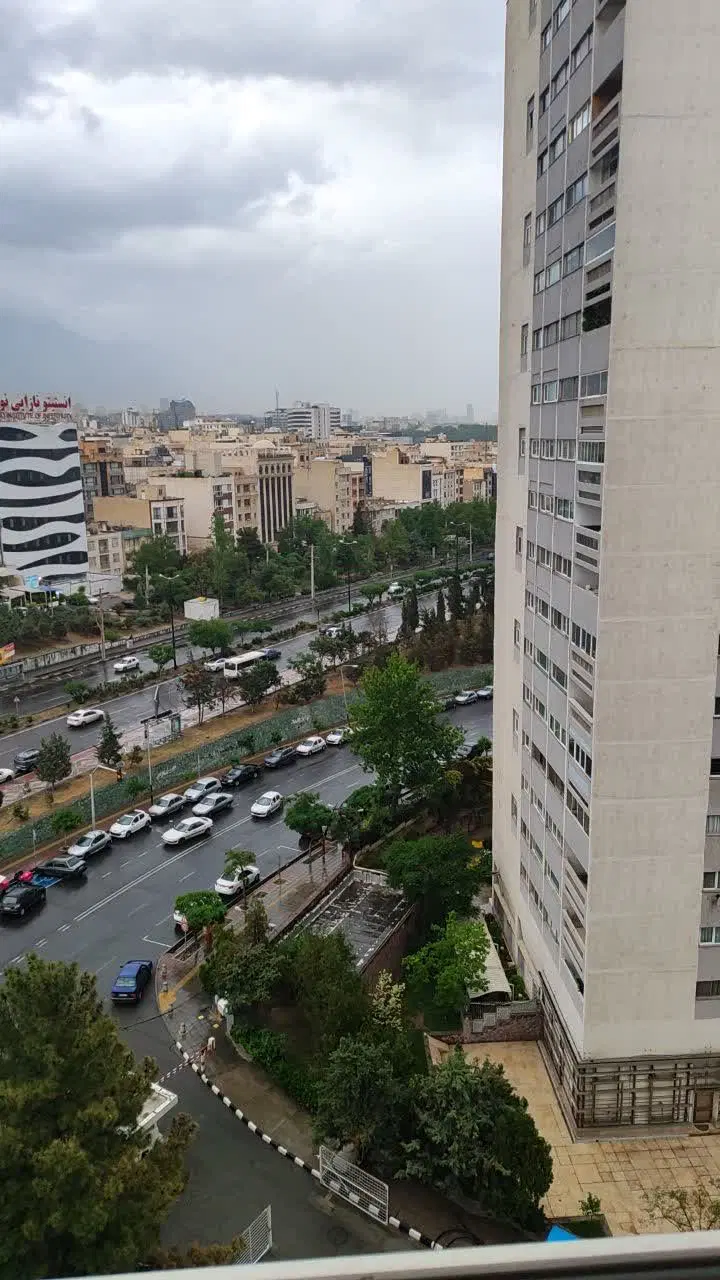 آپارتمان ۲۰۸ متری هرمزان