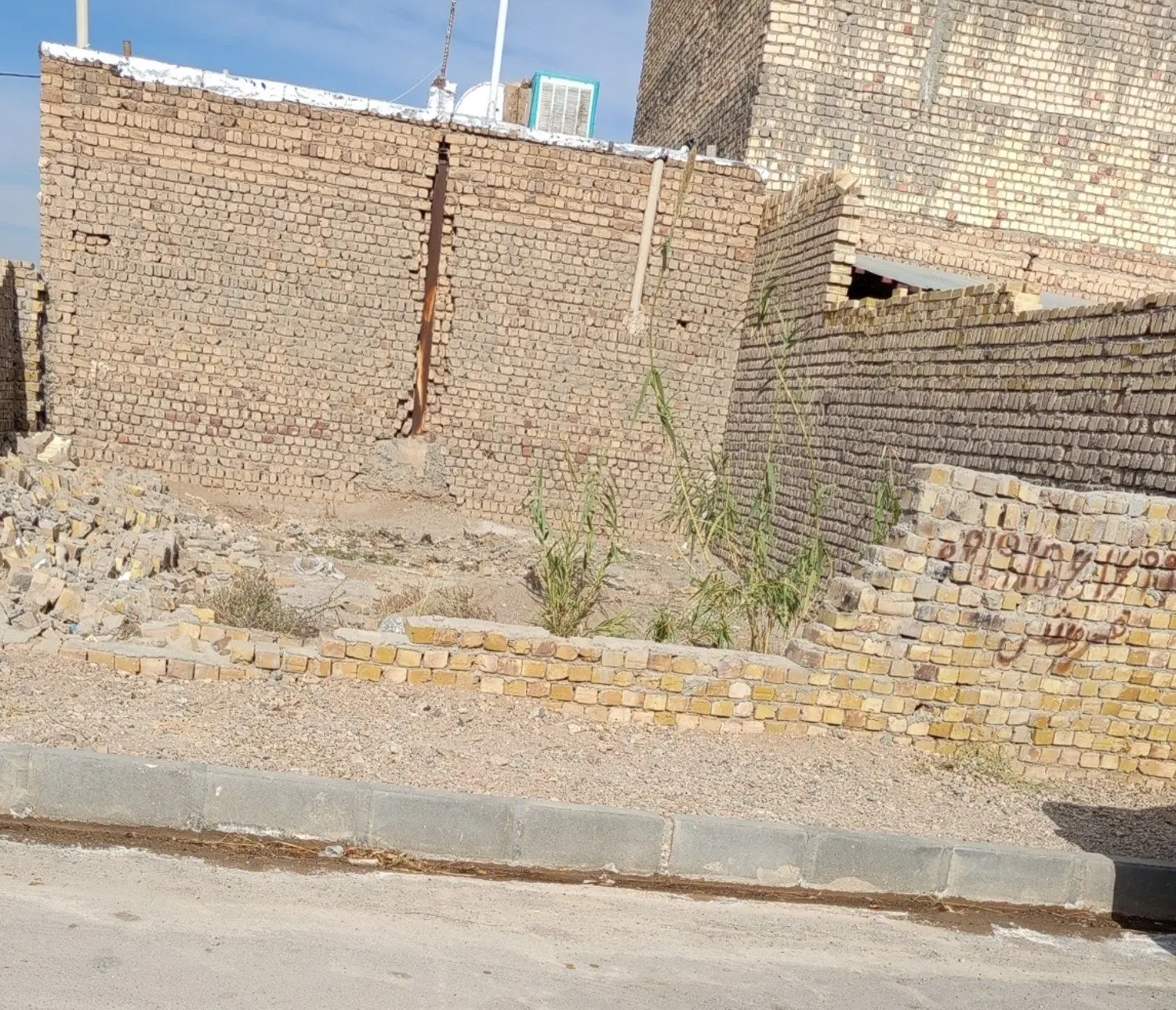ملک مسکونی در عباس اباد