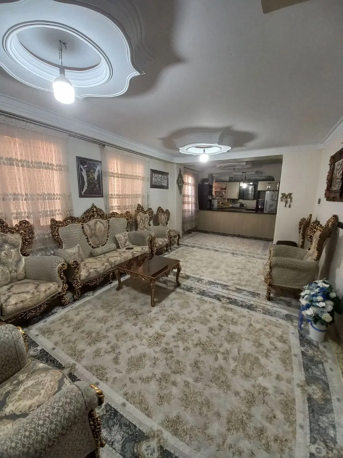 اجاره آپارتمان ۱۰۰ متری فول امکانات املاک کاشانه