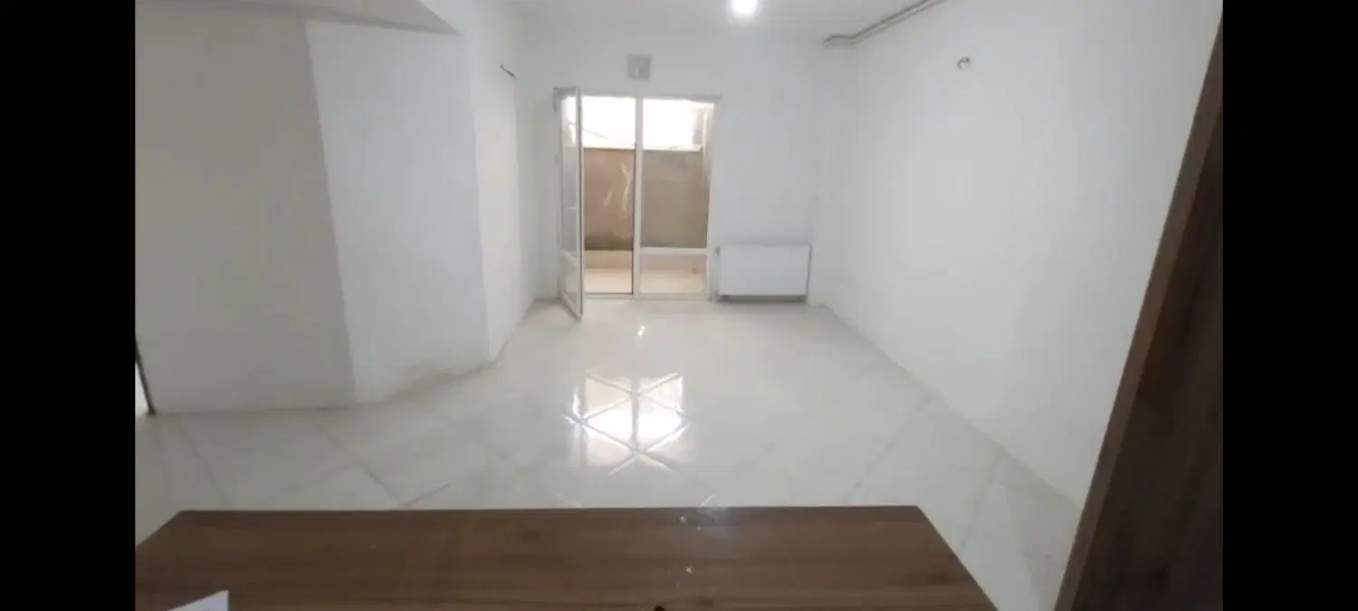 آپارتمان۹۵ متری مرمربتن ولیعصر۳ اجاره و فروش