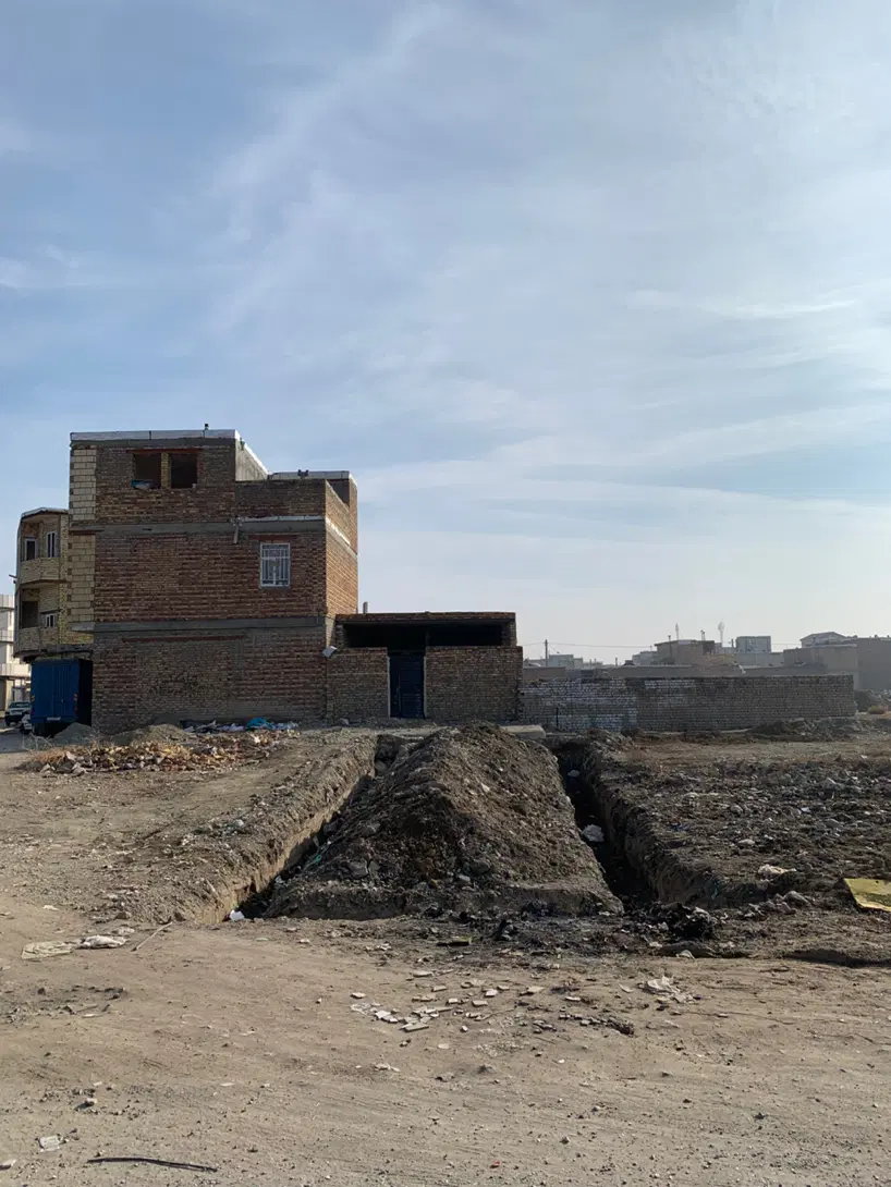 زمین کلنگی