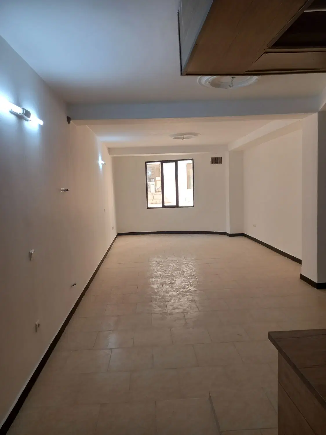 اجاره ۷۵ متری طبقه ای ۴