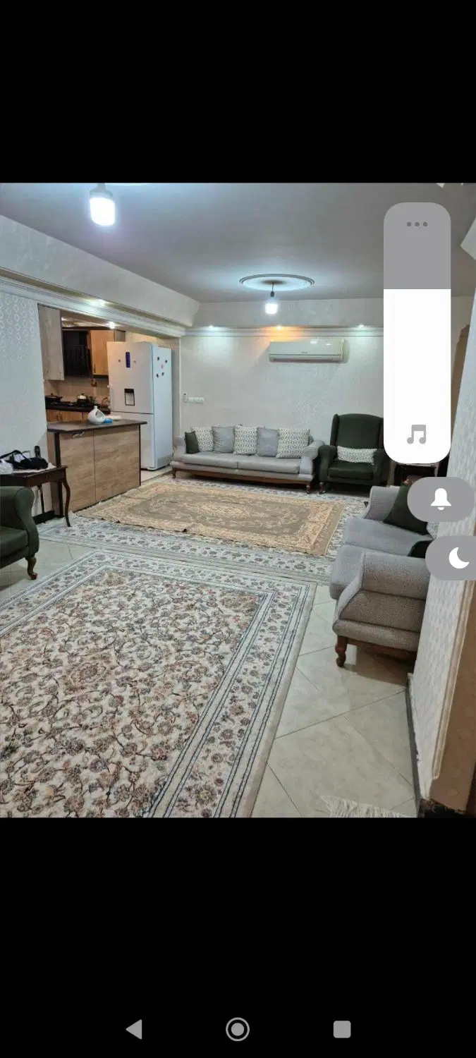 ۸۵متراپارتمان دو خواب با پارکینگ و آسانسور خ احمدی