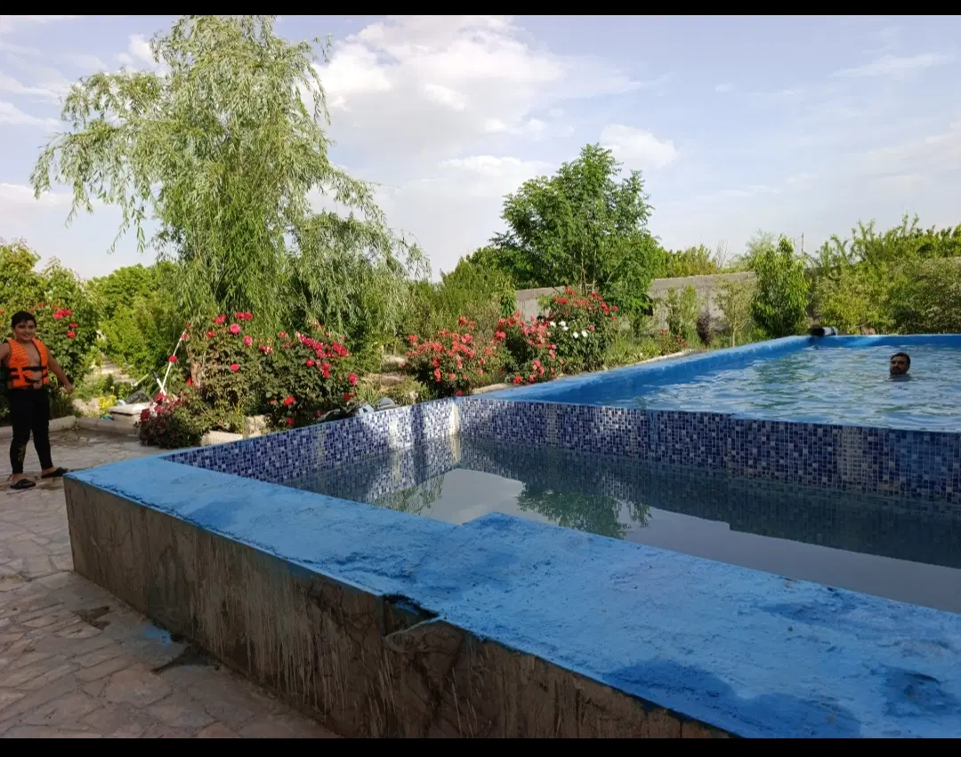 باغ ویلا بزرگ گرمه شاهنمامه