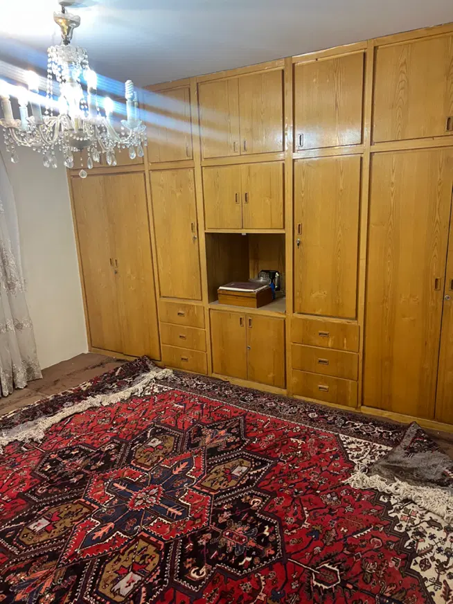 آپارتمان ۹۰ متری در نگین پارک