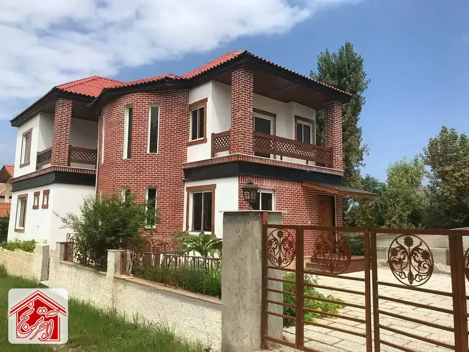فروش ویلایی خ قائم