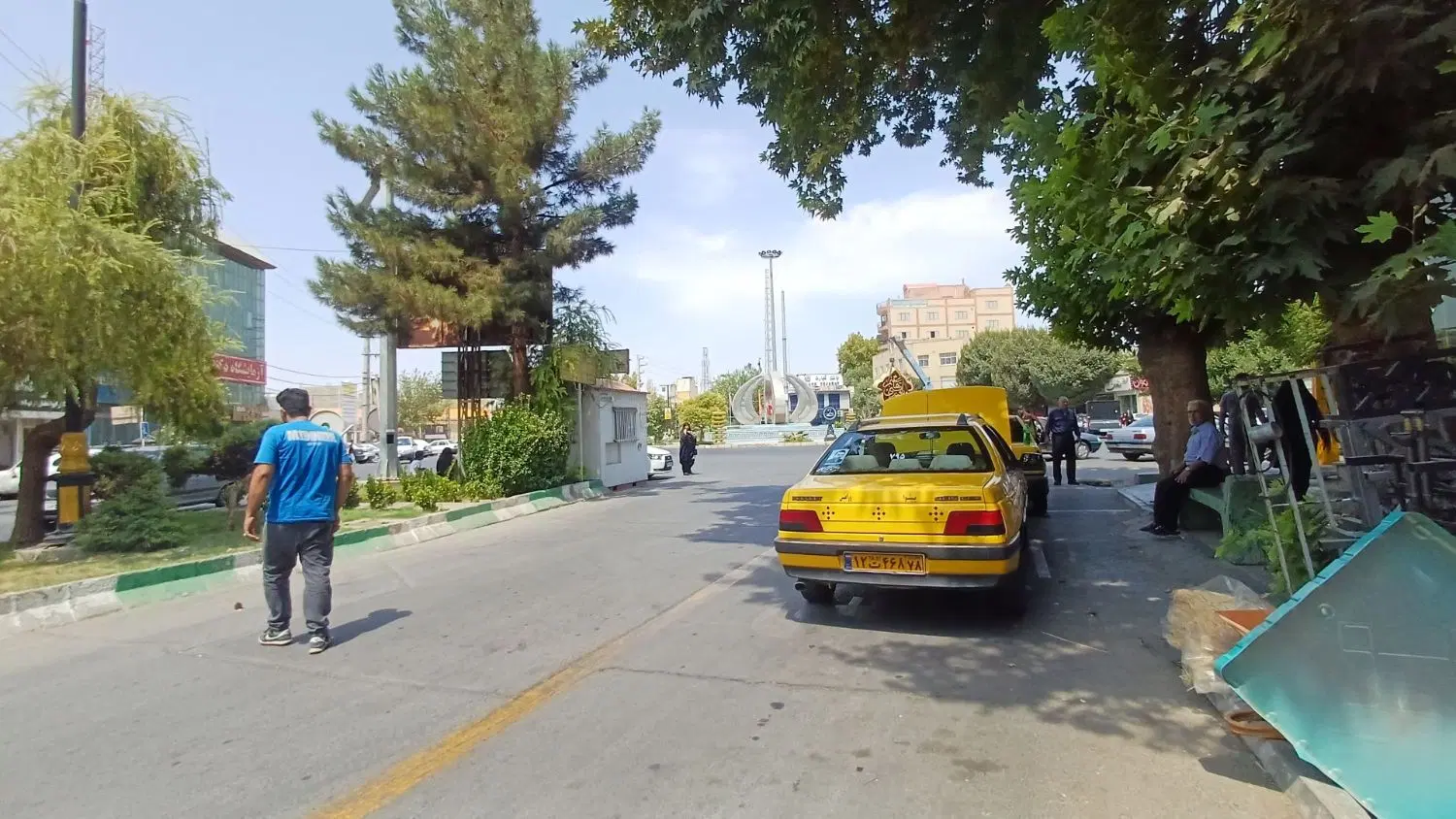 مغازه فروشی ۷۵متر دوباب درمرکزشهرپیشوا