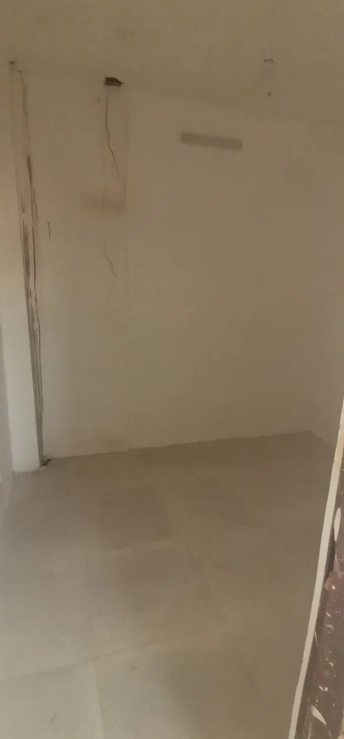 خانه نوساز در منطقه خوب نه دره (آخر صیاد شیرازی )