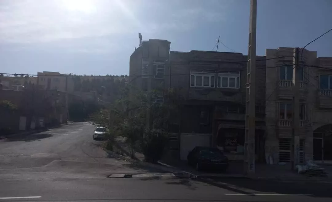 خانه ۲۸۵ متر  ۴۵۰ زیربنا