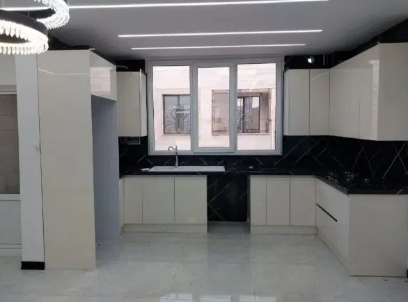 ۴۵ متر فول امکانات