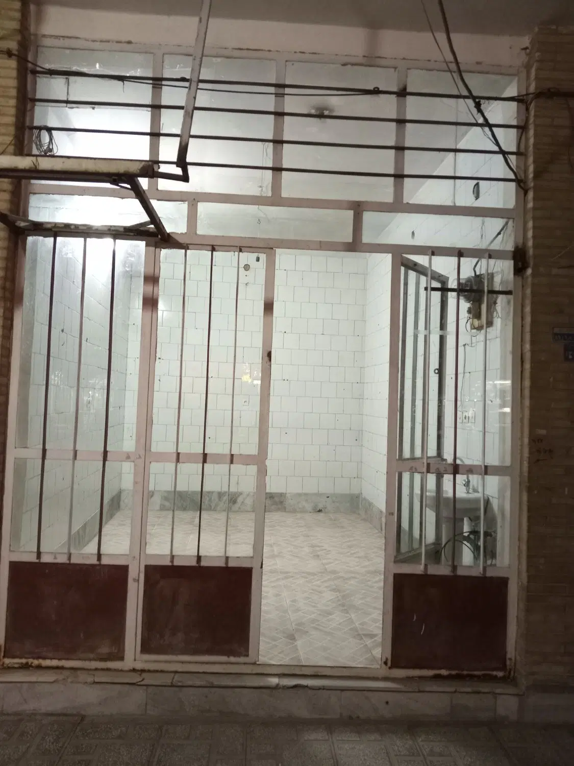 اجاره یک باب مغازه