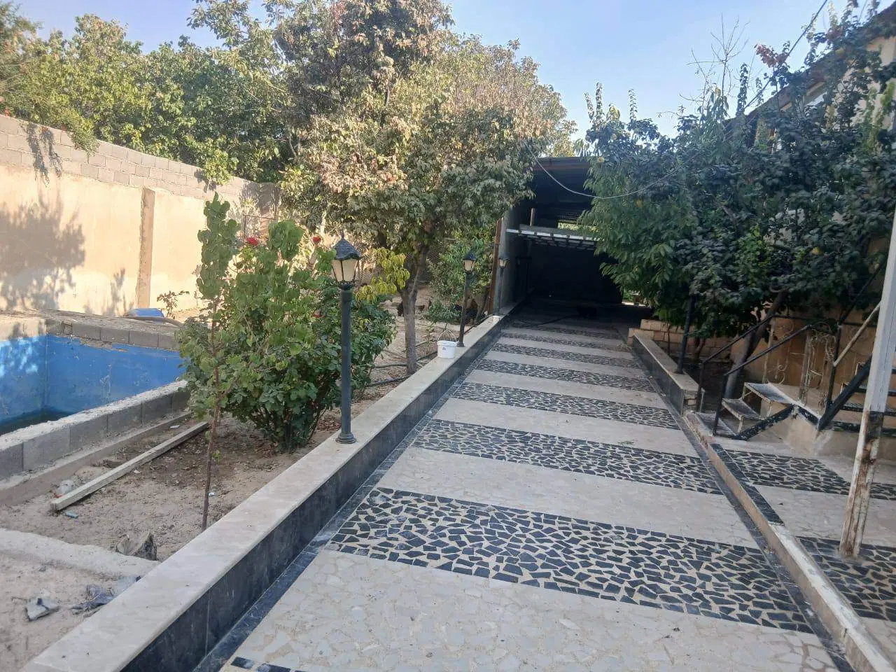 باغ و سوئیت و سوله