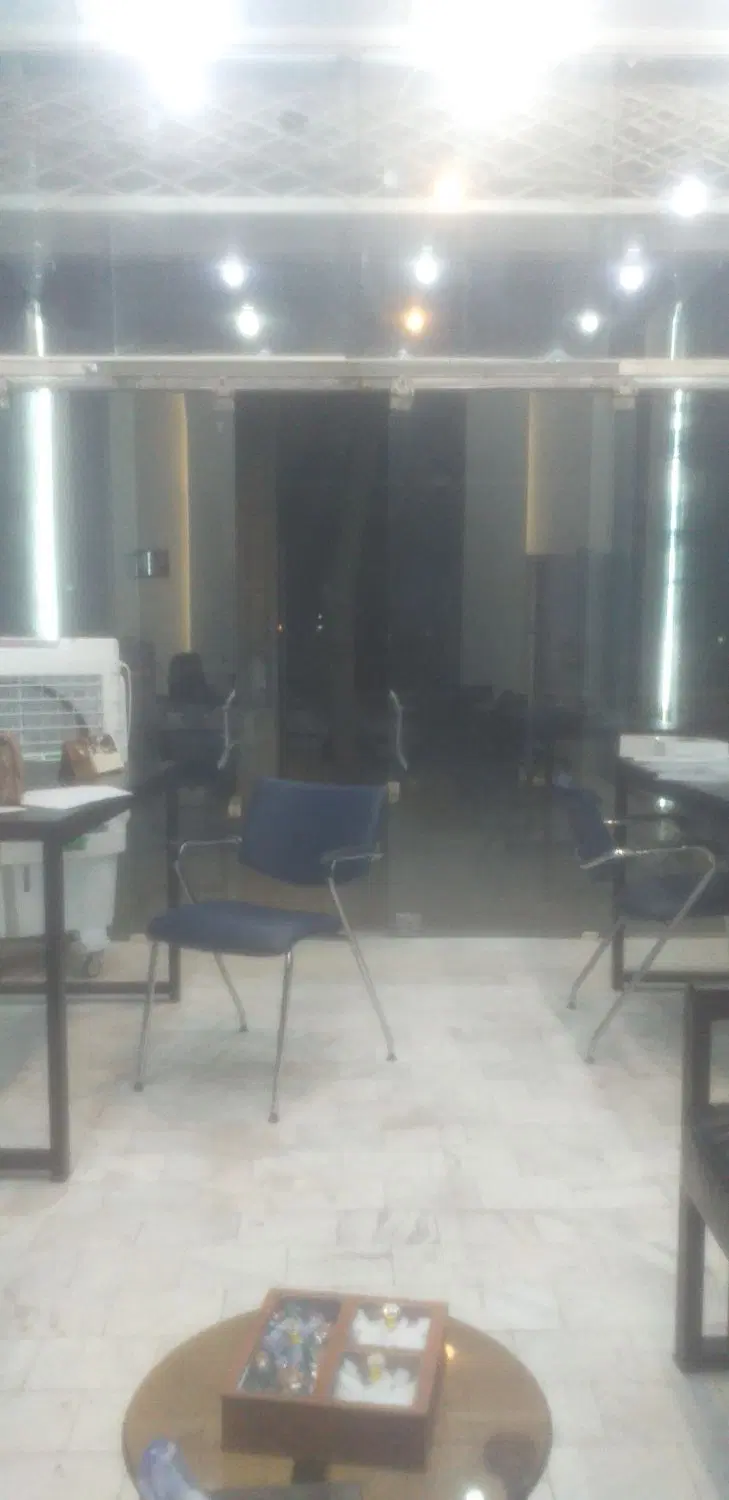 رهن کامل واحد خیابان مهر افروز